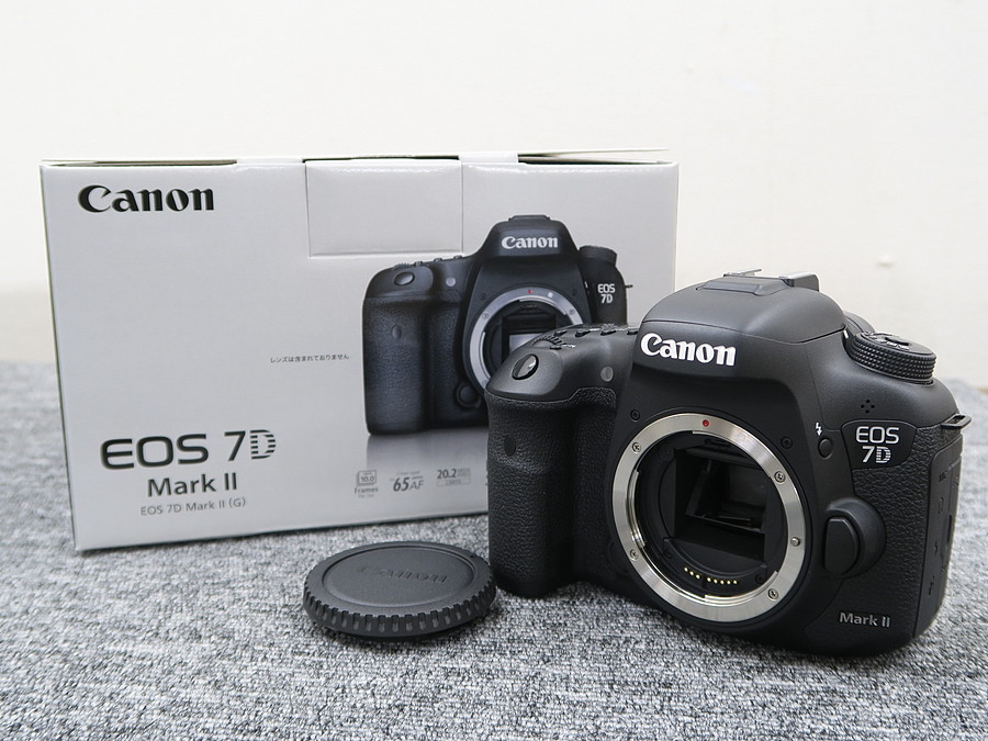 Canon EOS 7D Mark II ボディ 箱付き