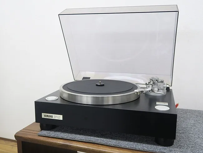ヤマハ YAMAHA GT-750 YAL-1付き ターンテーブル