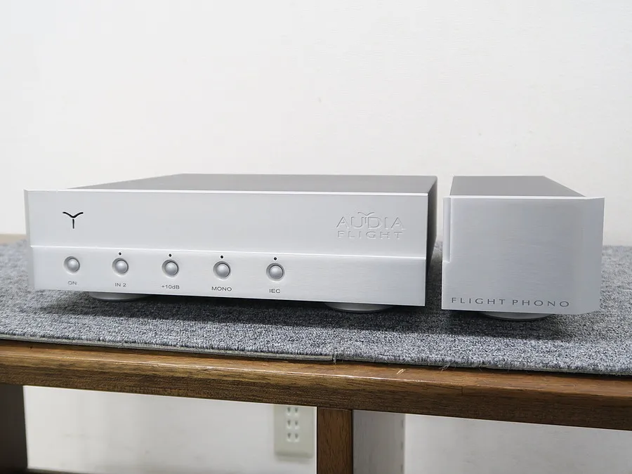 オーディア AUDIA Flight Phono フォノイコライザー