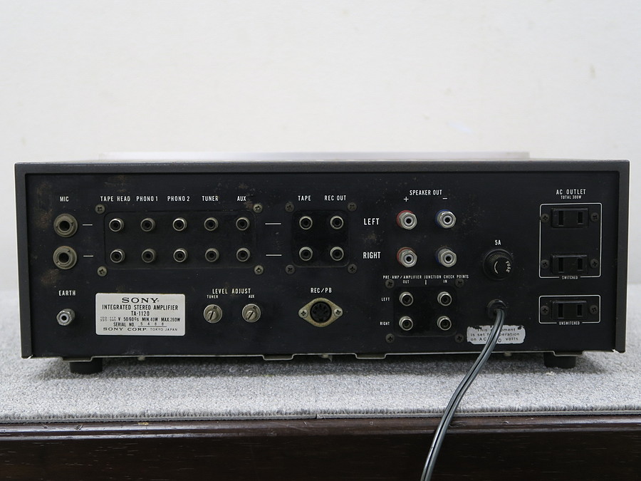 SONY インテグレーテッドアンプ 1120 SONY インテグレーテッドアンプ