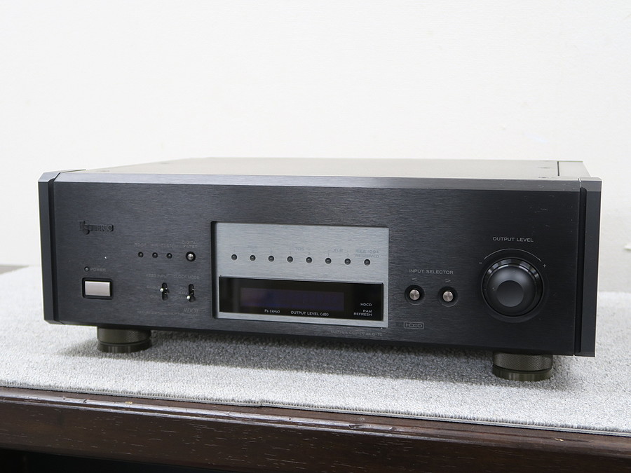 エソテリック ESOTERIC D-70 VU D/Aコンバーター @44738 / 中古 エソテリック ESOTERIC D-70 VU D/Aコンバーター @44738 / 中古