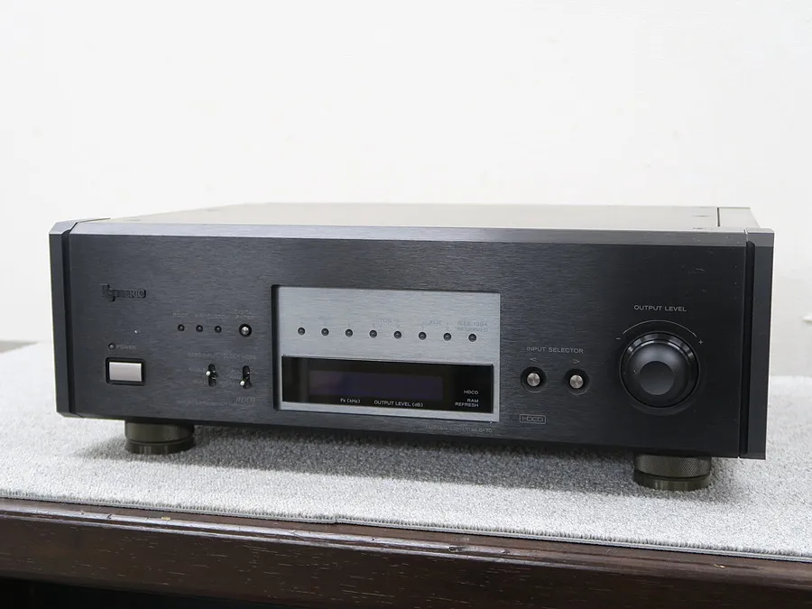 エソテリック ESOTERIC D-70 VU D/Aコンバーター