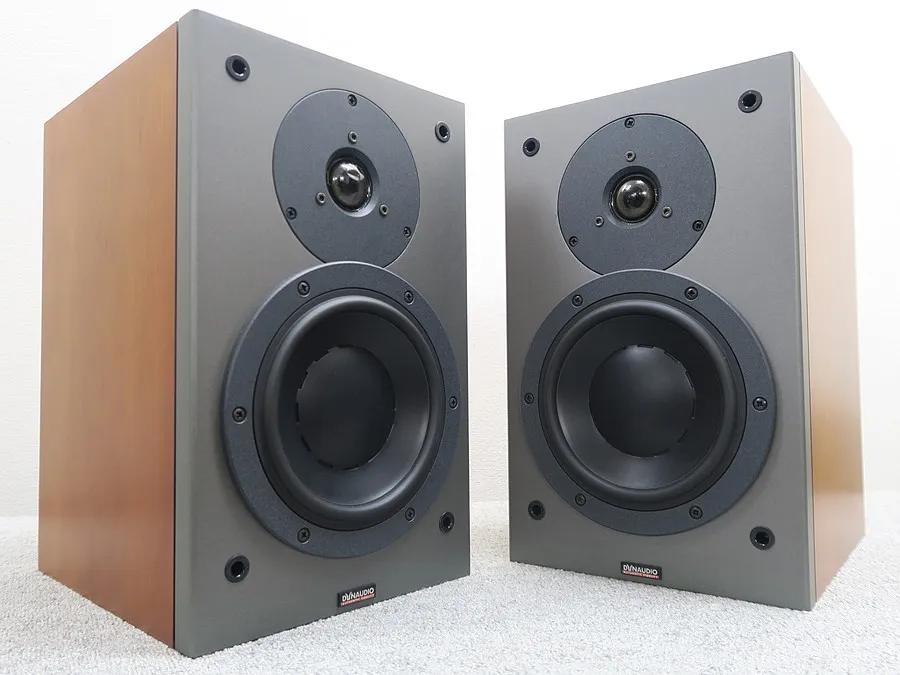 ディナウディオ DYNAUDIO AUDIENCE 52SE スピーカー ペア 元箱付