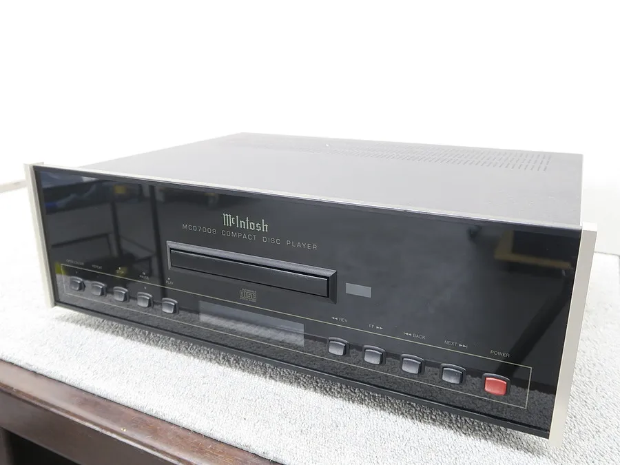 マッキントッシュ Mcintosh MCD7009 CDデッキ
