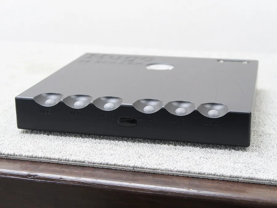コード CHORD Hugo M Scaler D/Dコンバーター 正規輸入品 元箱付