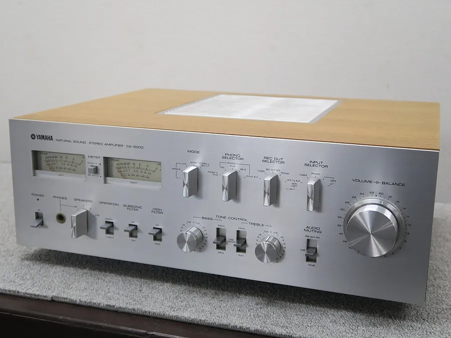 ヤマハ YAMAHA CA-2000 プリメインアンプ