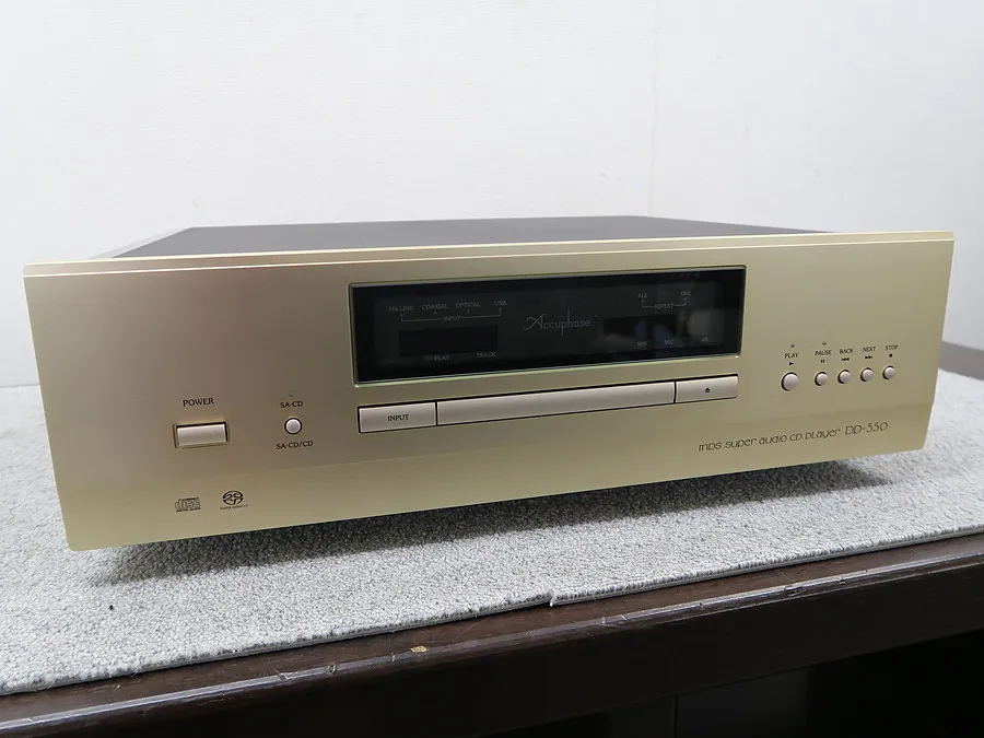 アキュフェーズ Accuphase DP-550 CDデッキ