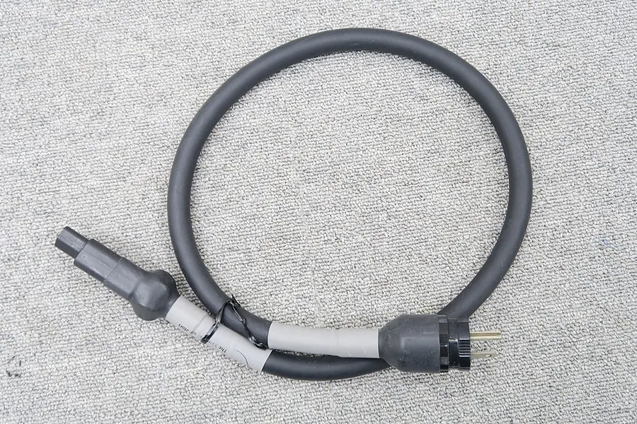 カルダス CARDAS Golden Reference Power(1.0m) 電源ケーブル