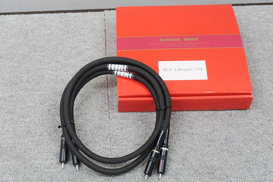 Acoustic Revive RCA-1.0 tripleC-FM RCAケーブル ペア 元箱付
