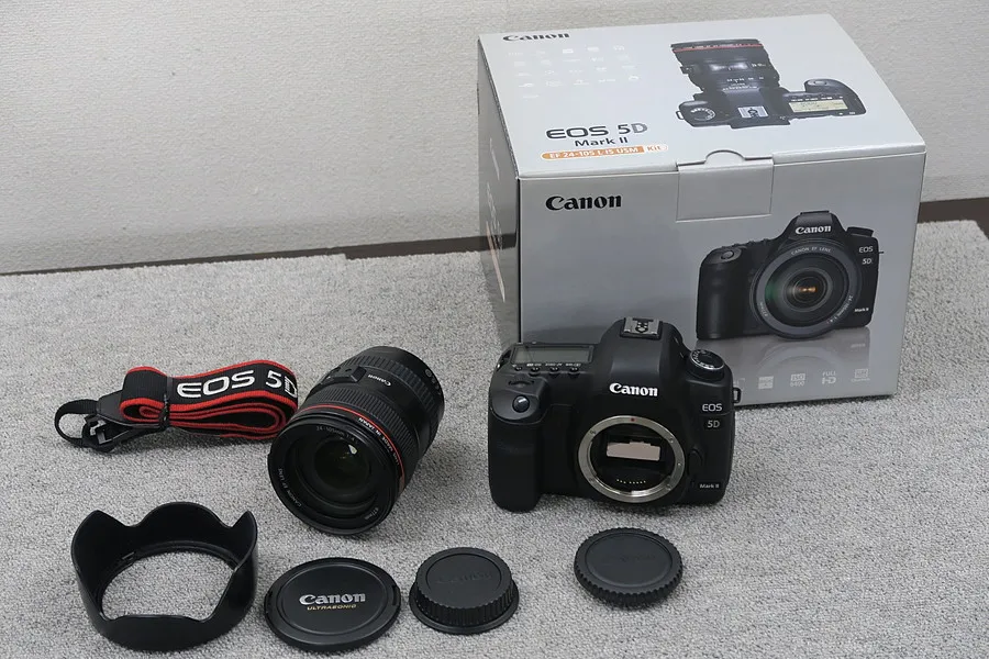Canon EOS 5D Mark II EF24-105L IS USM レンズキット カメラ 元箱付