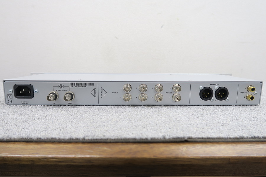 アンテロープ Antelope OCX クロックジェネレーター OCX HD | 768 kHz HD Master Clock | Antelope Audio Japan