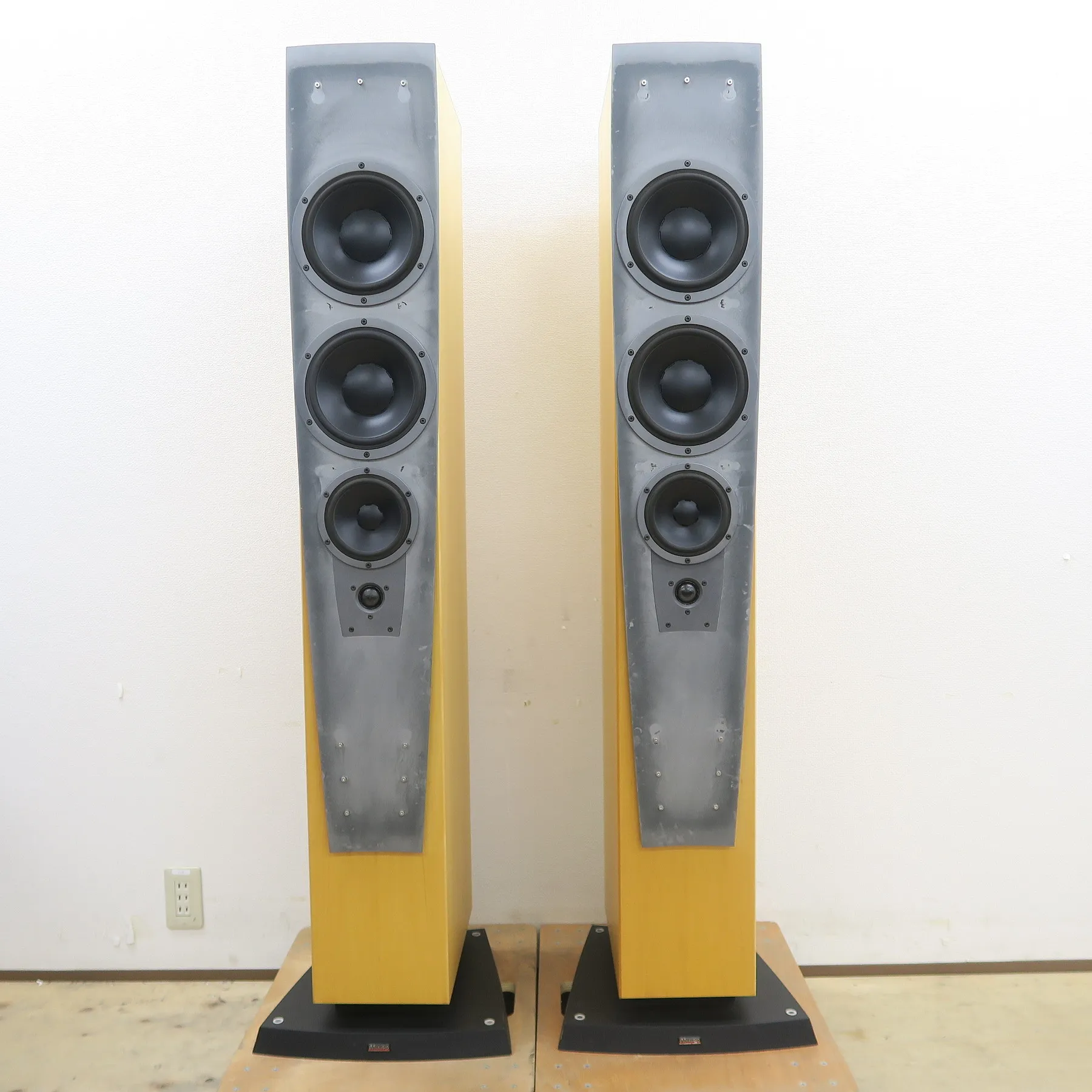 ディナウディオ DYNAUDIO CONTOUR S5.4 スピーカー