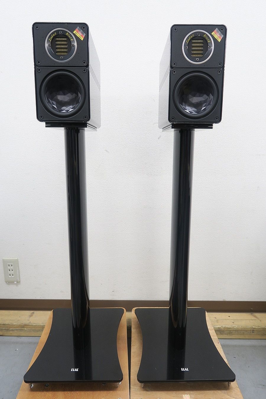 ELAC CL 310 JET Audio Edition ペア（スタンド付き） - スピーカー