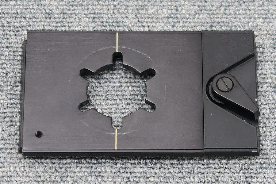 ラックスマン LUXMAN TP-MT アームベース