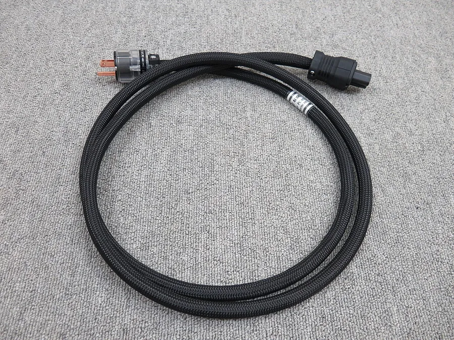 Acoustic Revive POWER STANDARD-triple C-FM 2.0m 電源ケーブル