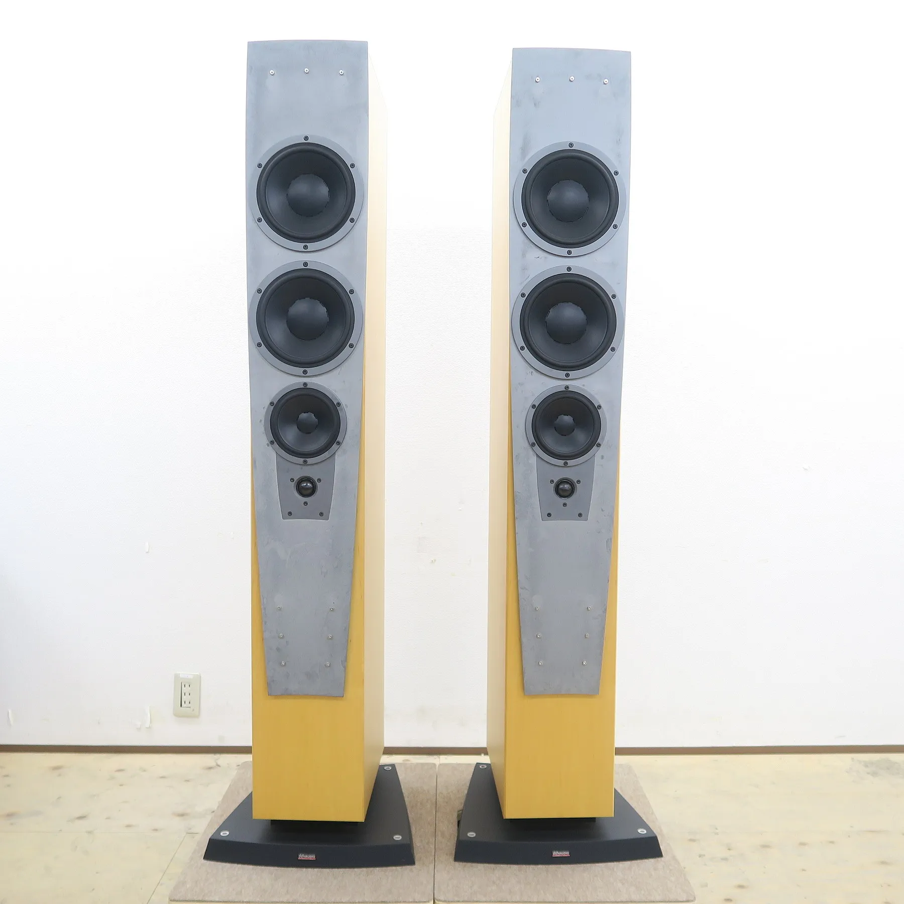 ディナウディオ DYNAUDIO CONTOUR S5.4 スピーカー