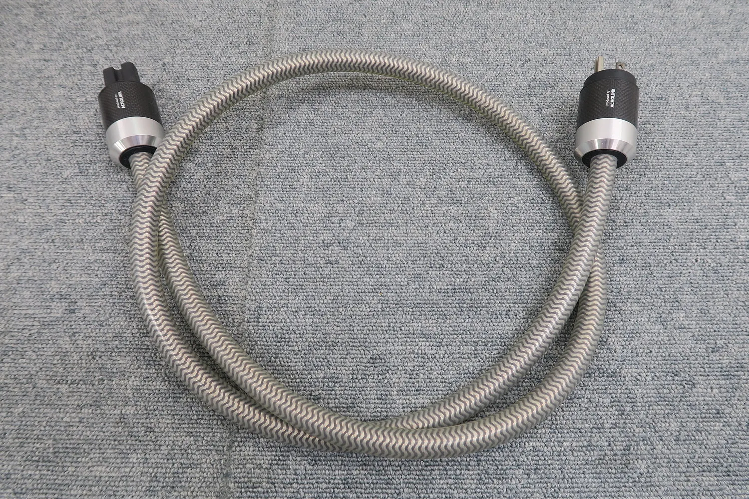 エソテリック ESOTERIC 8N-PC8100(1.5m) 電源ケーブル