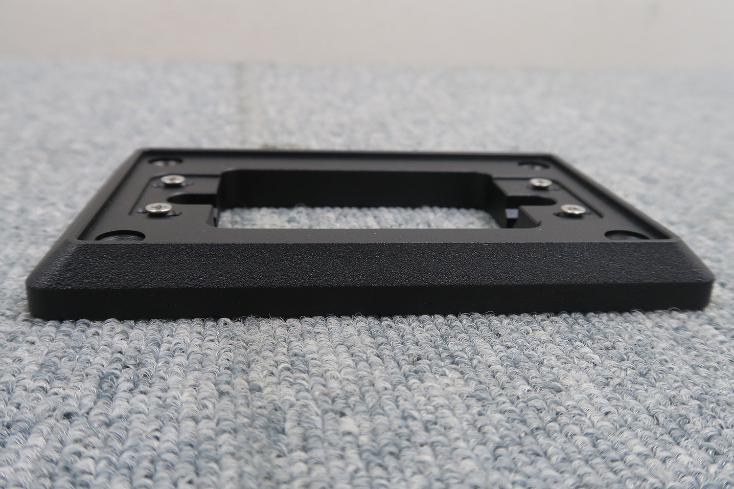 【未使用 中古品】GTXWALLPLATE(中古品) フルテック FURUTECH GTX Wall Plate ウォールプレート @47783 / 中古