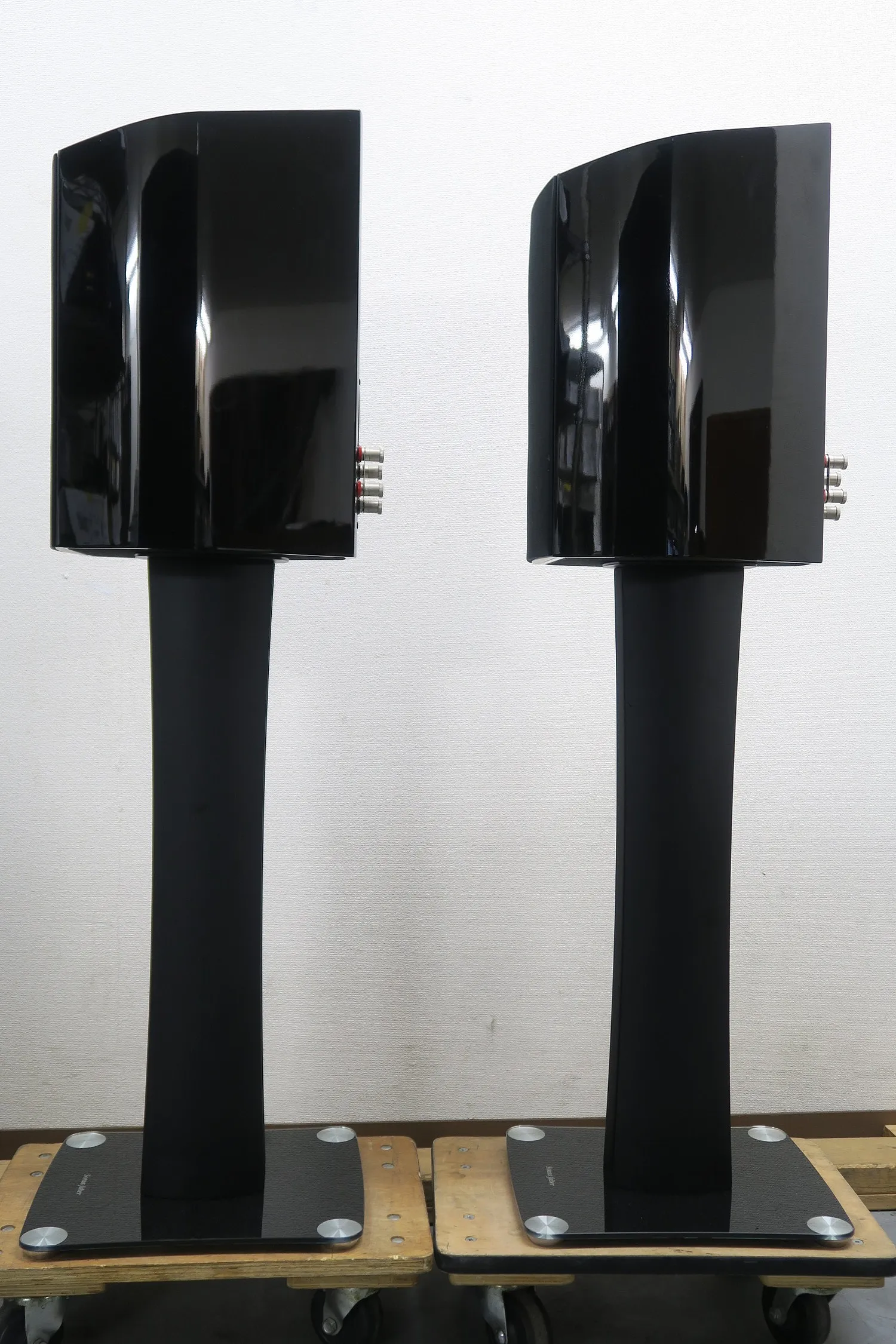 ソナス・ファベール Sonus faber Venere 2.0 専用スタンド付
