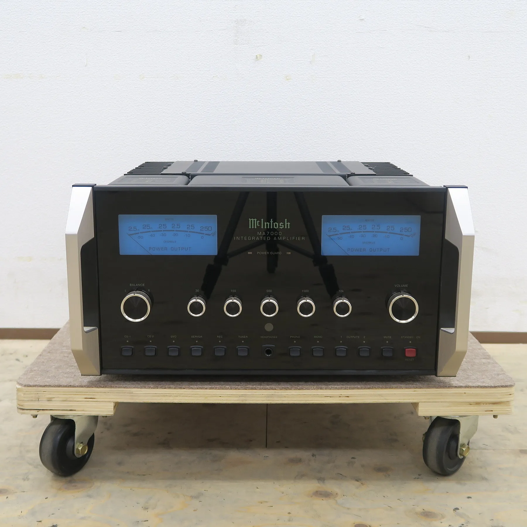 マッキントッシュ Mcintosh MA7000 プリメインアンプ