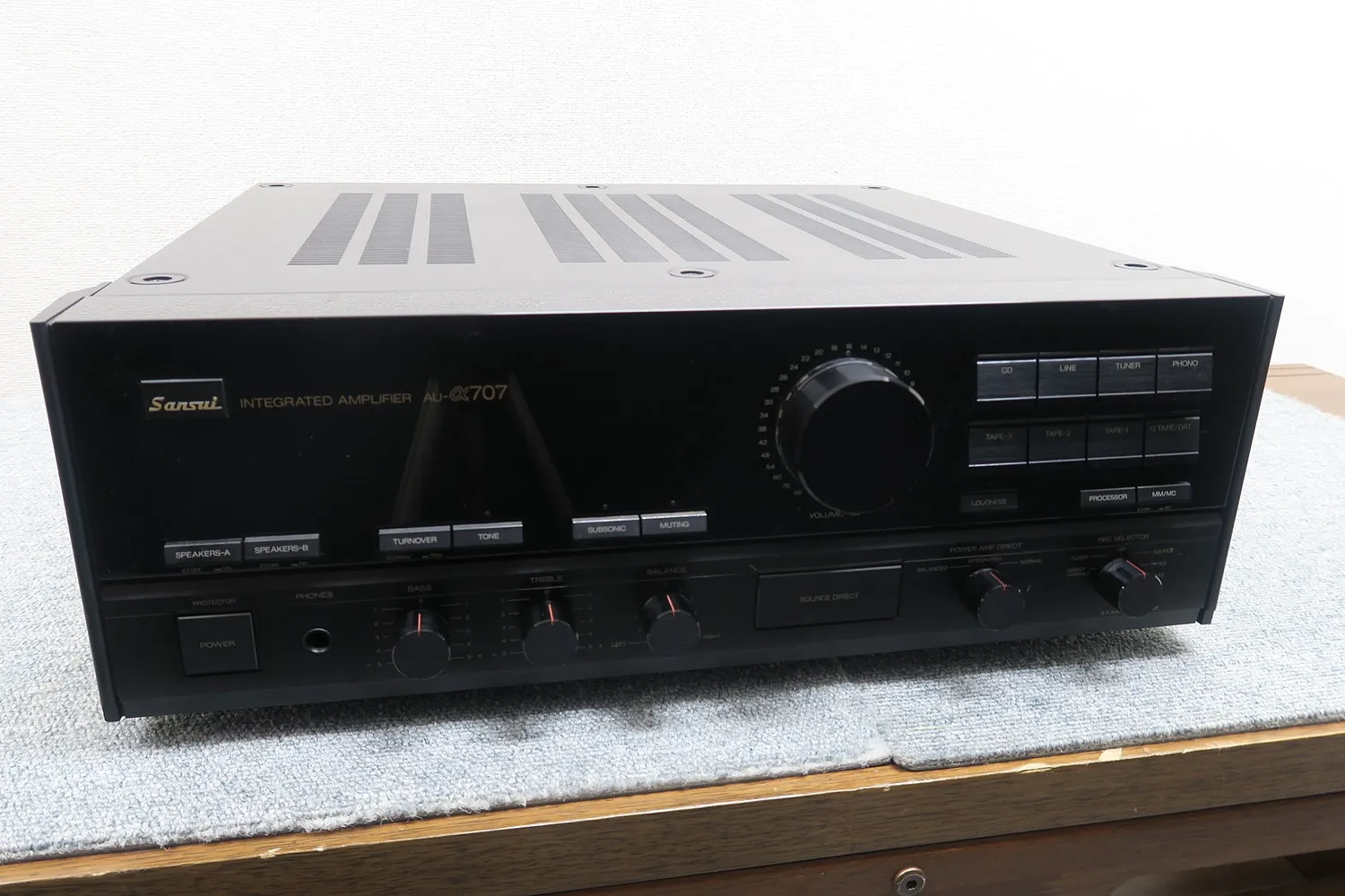 サンスイ SANSUI AU-α707 プリメインアンプ