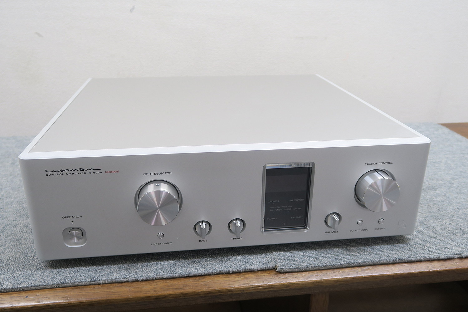 LUXMAN (ラックスマン) コントロールアンプ C-900u オーディオアンプ