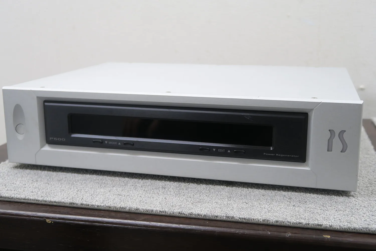 ピーエスオーディオ PS AUDIO P500 AC Regenerator 電源