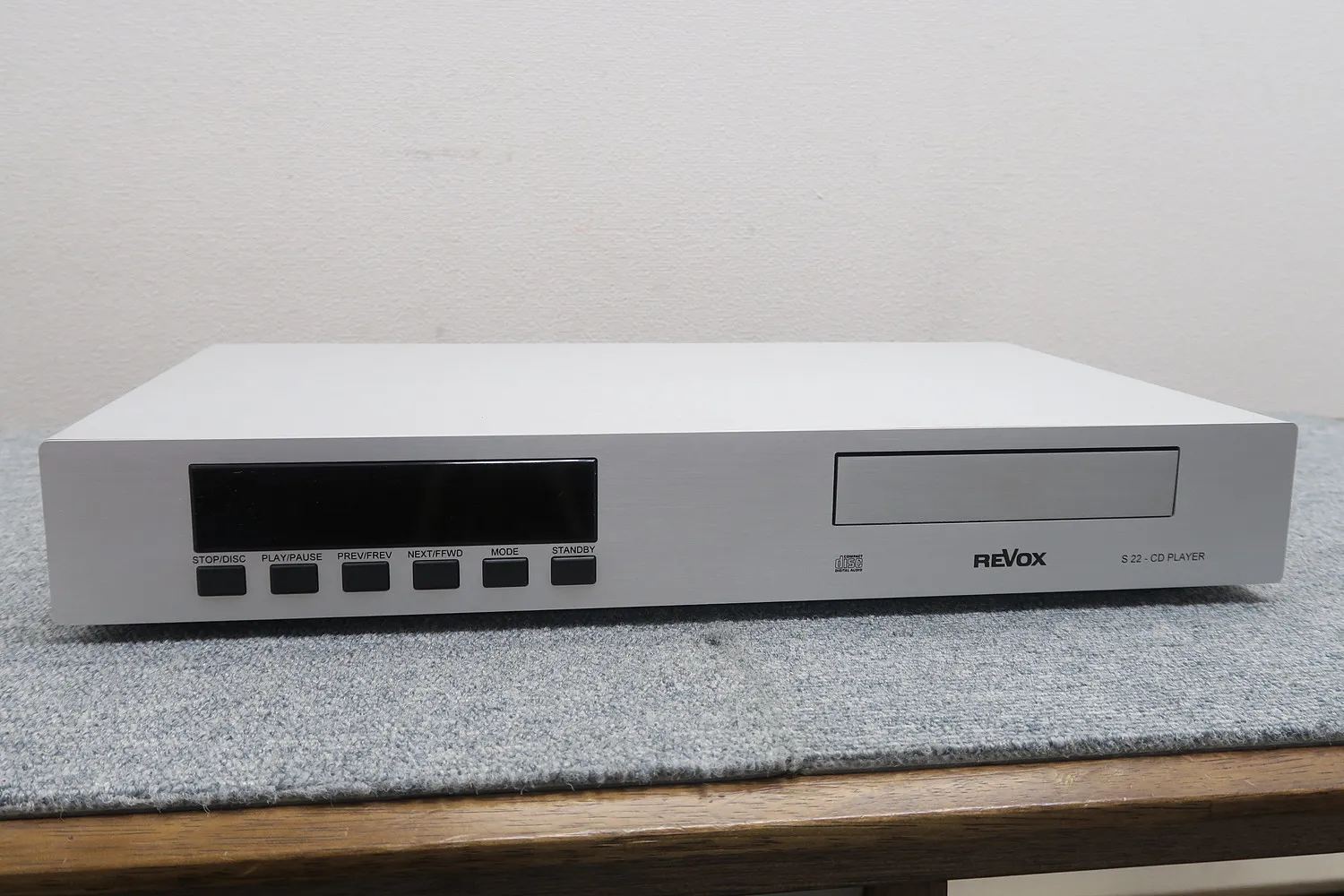ルボックス REVOX S22 CDプレーヤー