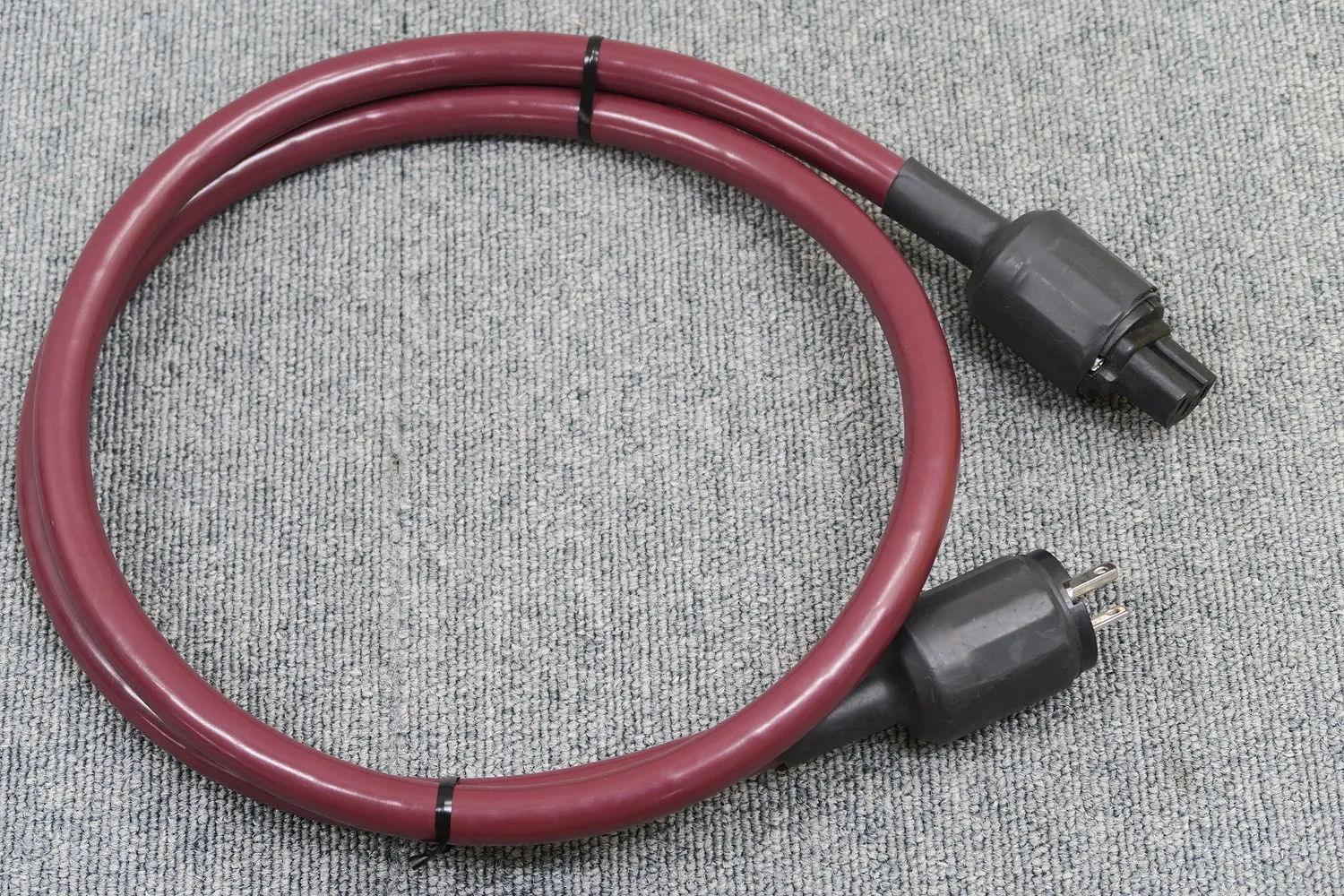 カルダス CARDAS GOLDEN POWER (1.5m) 電源ケーブル