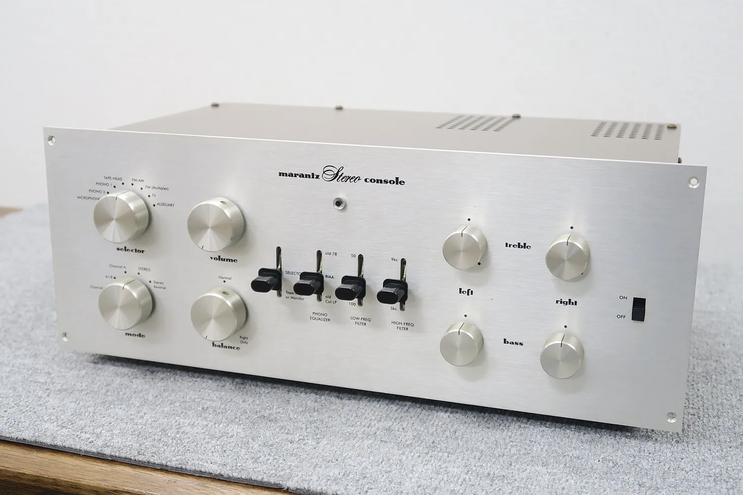 マランツ Marantz Model 7 復刻 プリアンプ
