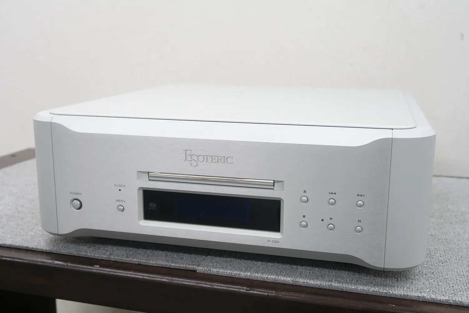 エソテリック ESOTERIC P-02X CDトランスポート 元箱付