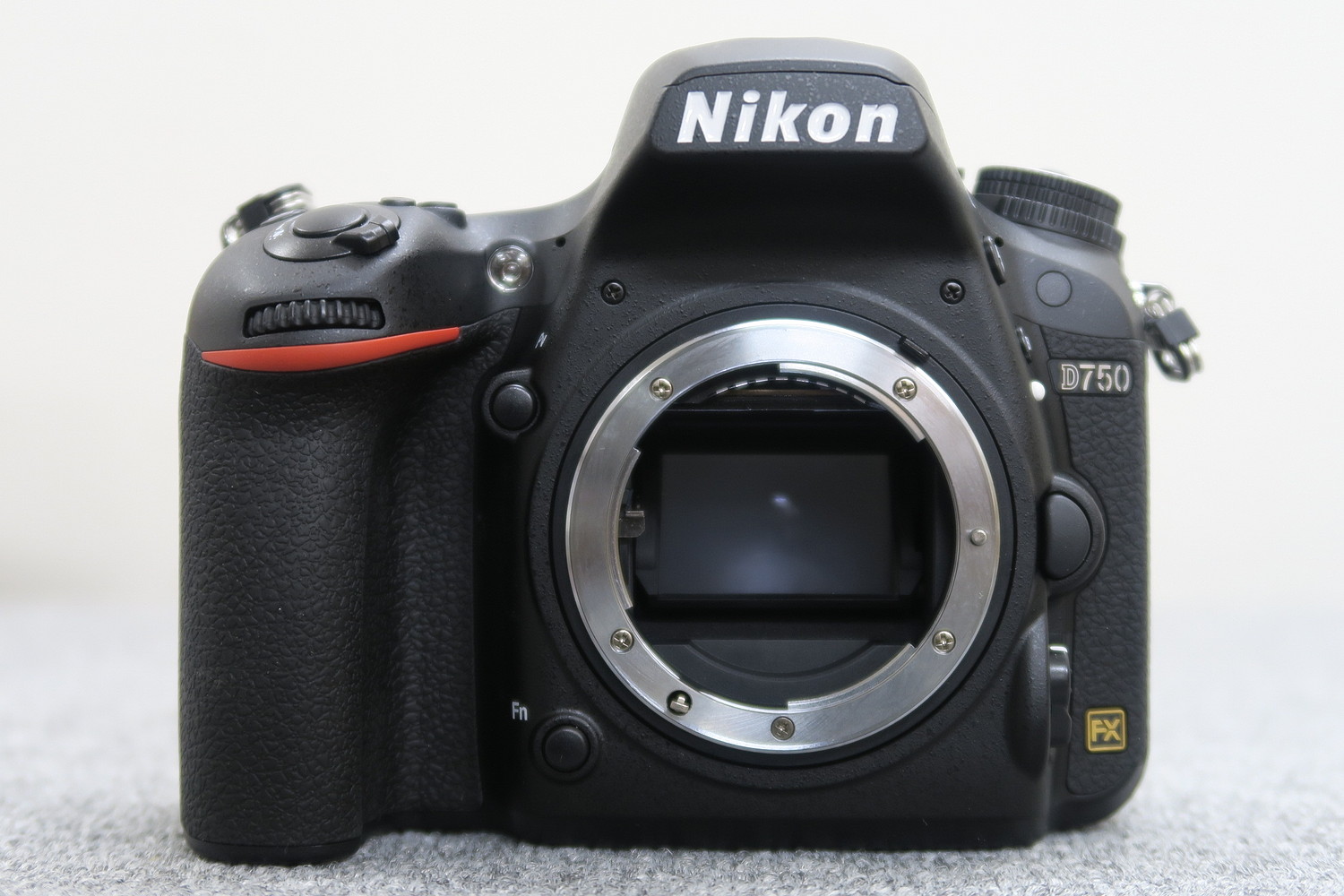 【未使用】ニコン NIKON D750 一眼レフカメラ @49066 / 中古オーディオ買取、販売、通販のショップアフロオーディオ横浜
