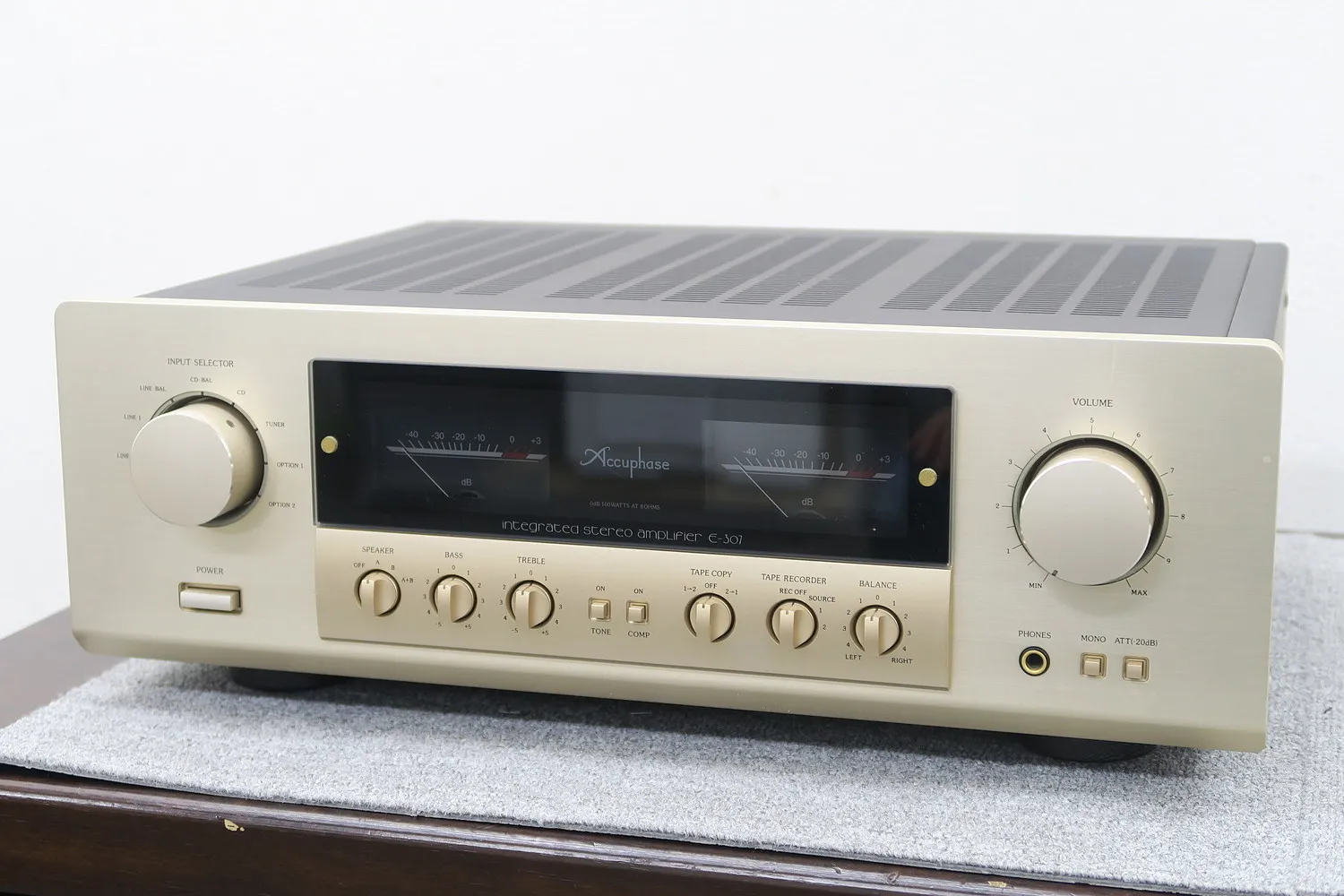 アキュフェーズ Accuphase E-307 プリメインアンプ