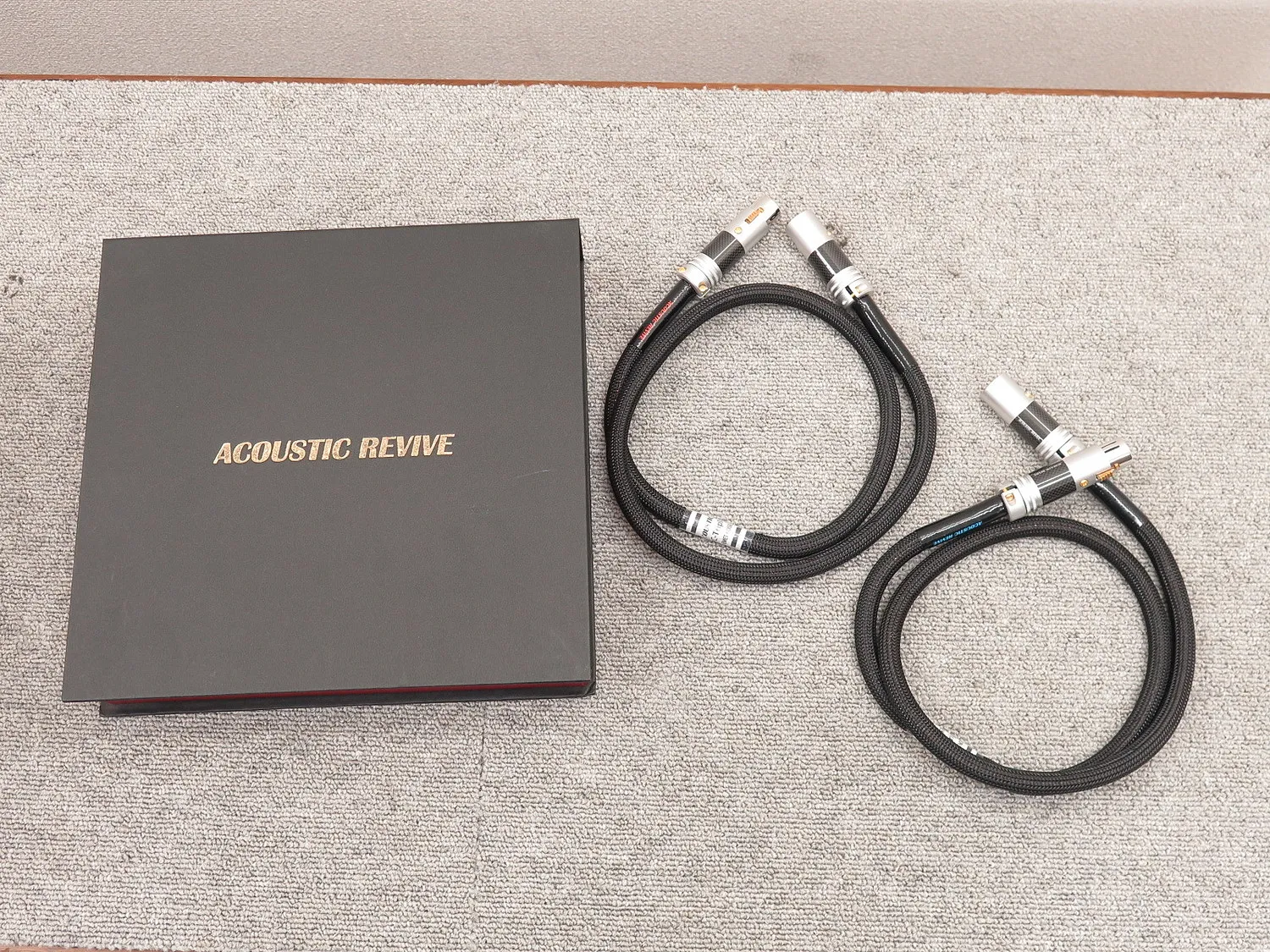 Acoustic Revive XLR-absolute-FM 1.0m XLRケーブル ペア 元箱付