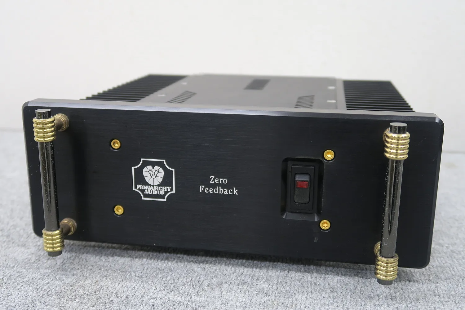 モナーキーオーディオ Monarchy Audio SM70PRO パワーアンプ 並行輸入品
