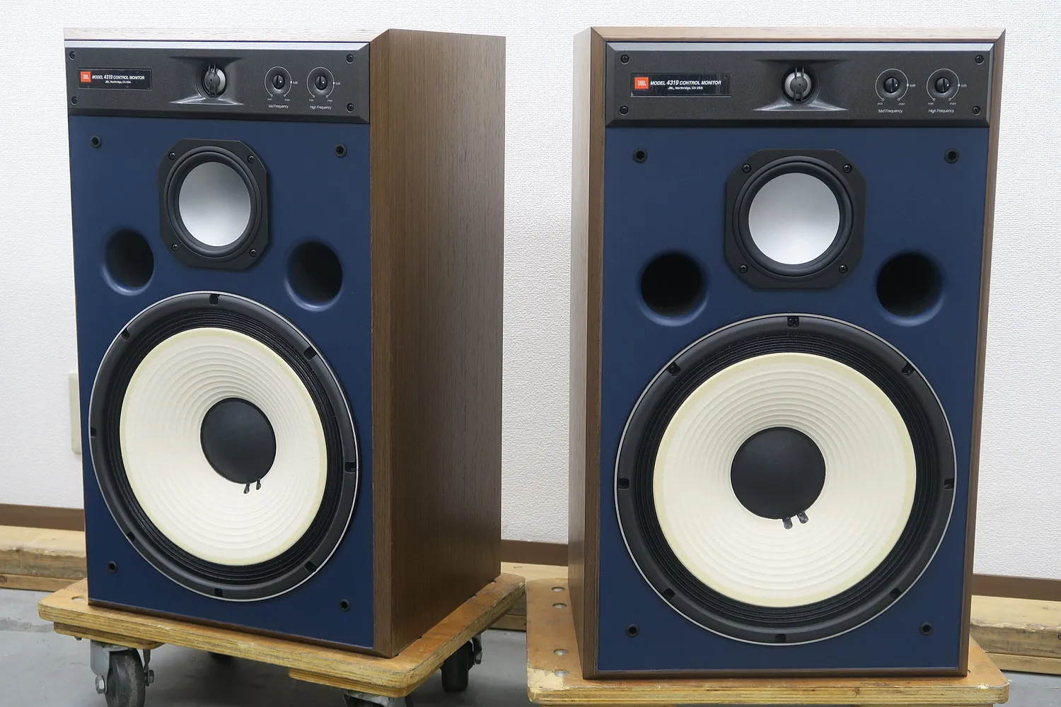 JBL4319 スピーカーペア 美品 1台目 1.webp