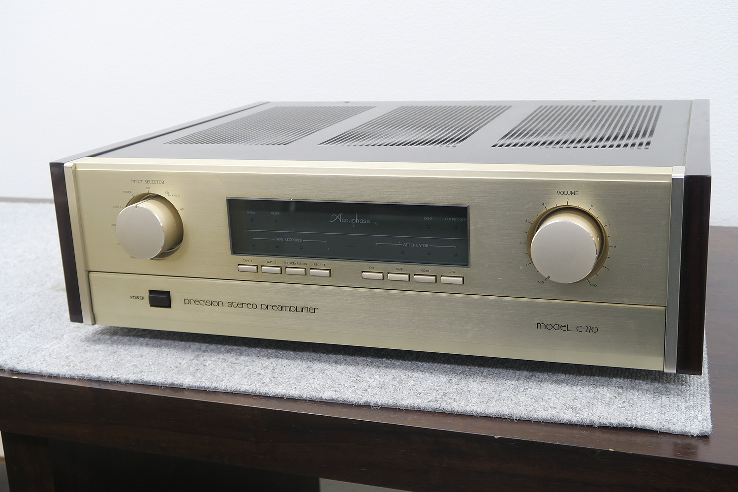 Aランク】アキュフェーズ Accuphase C-270 プリアンプ 元箱付 @49133 