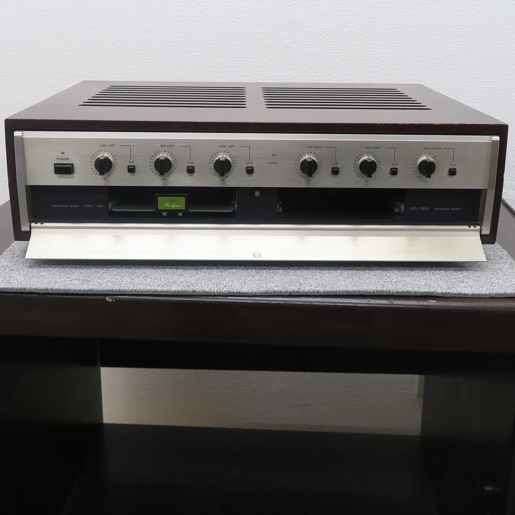 アキュフェーズ Accuphase F-15 チャンネルデバイダー @49547｜中古