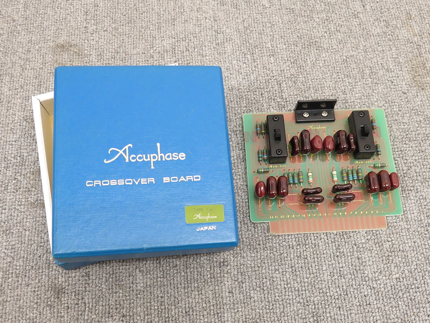 アキュフェーズ Accuphase CB-500 チャンネルデバイダーボード 元箱付