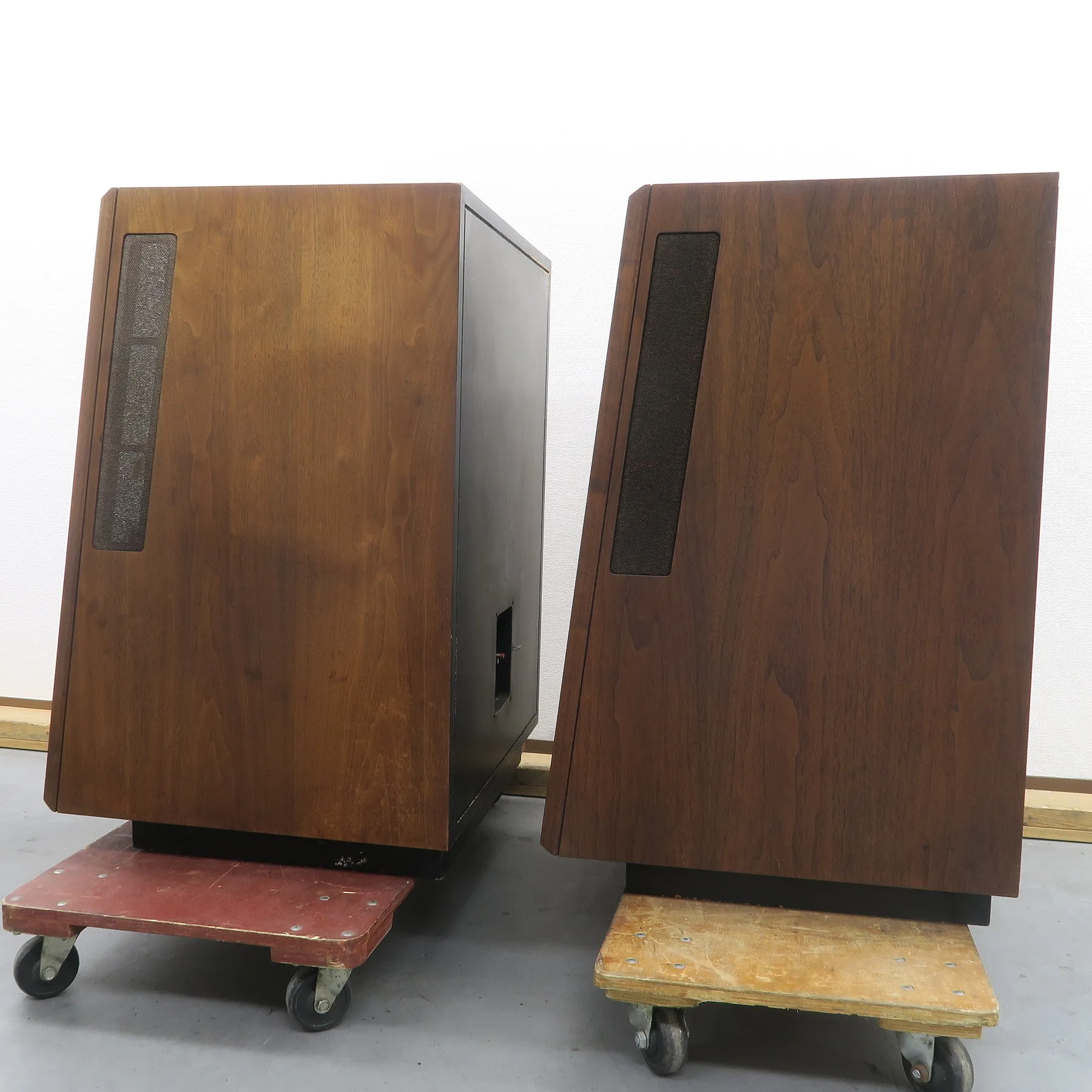 ジェイビーエル JBL L200B スピーカーペア @48720|中古オーディオ販売 ジェイビーエル JBL L200B スピーカーペア @48720|中古オーディオ販売