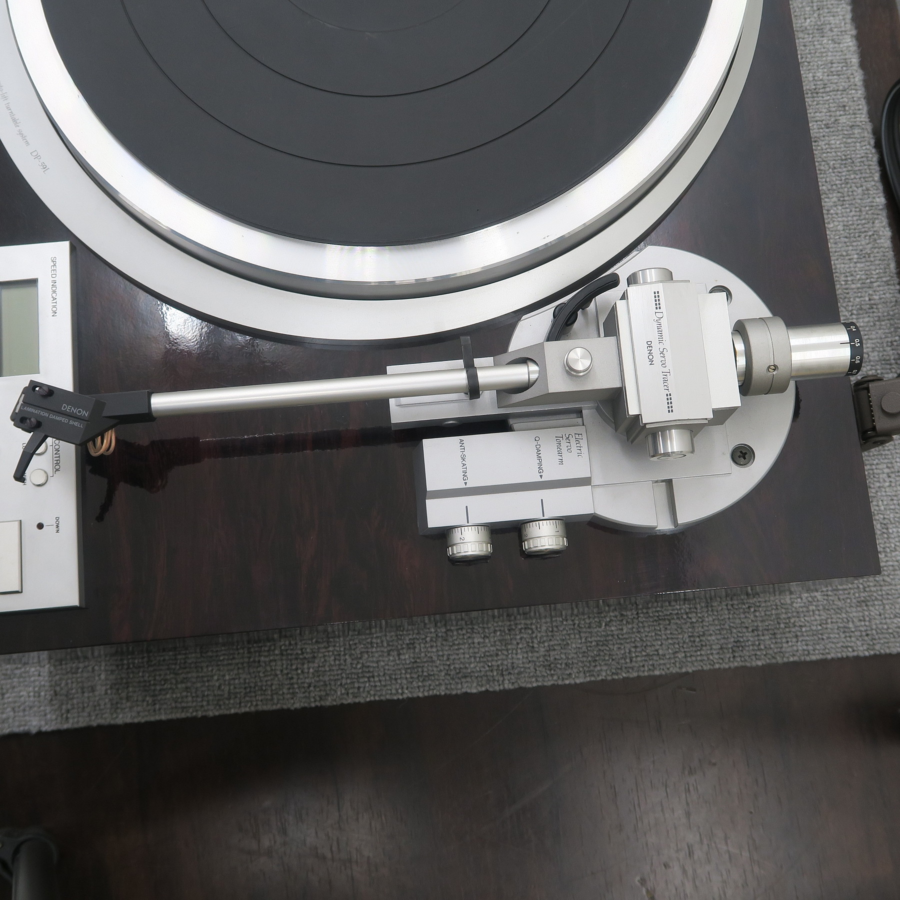 DENON デノン DP-59L ターンテーブル ジャンク 10SA52 DENON デノン ターンテーブル DP-59L コロムビア 通電OK 中古