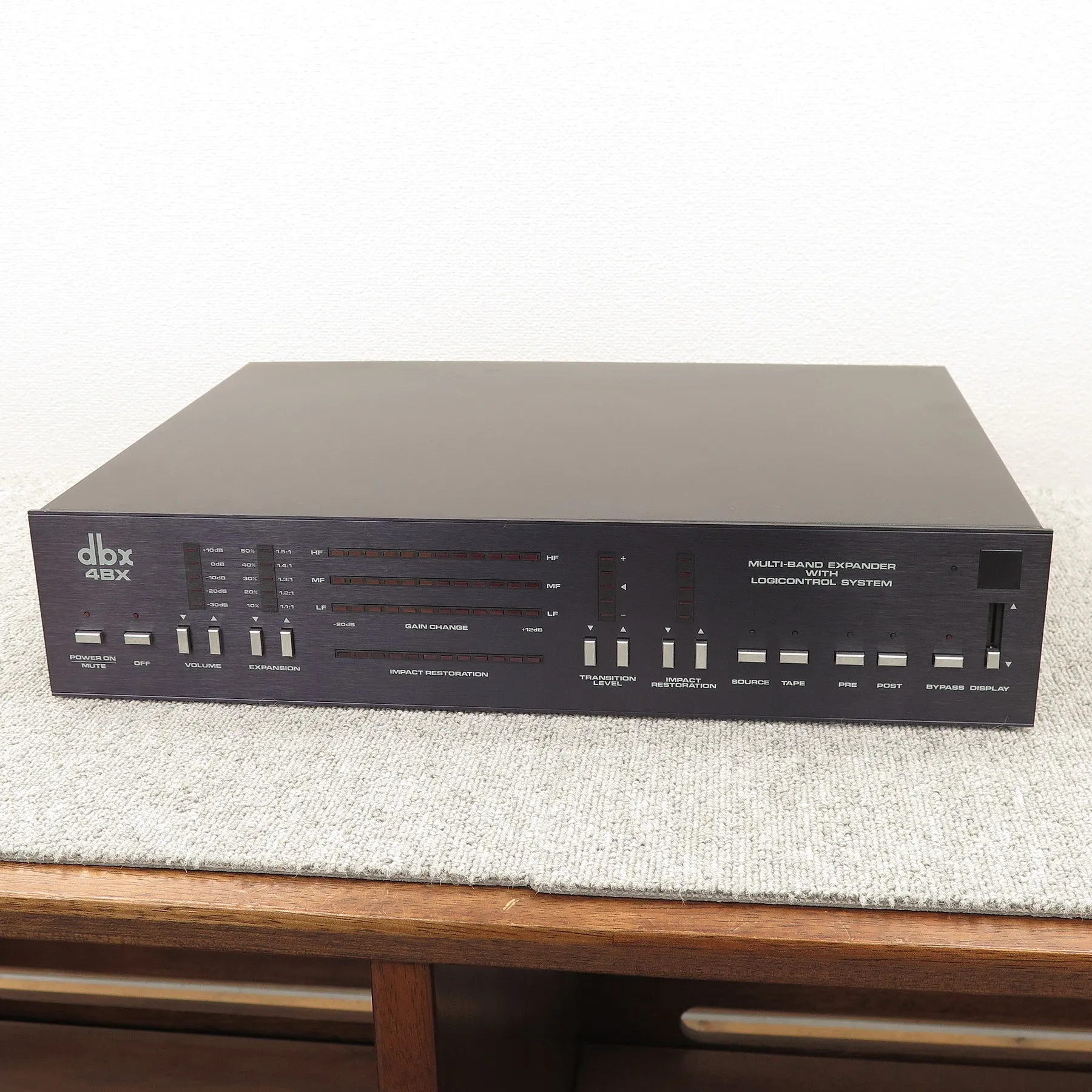 ディービーエックス dbx 4BX ダイナミックレンジエキスパンダー 並行輸入品