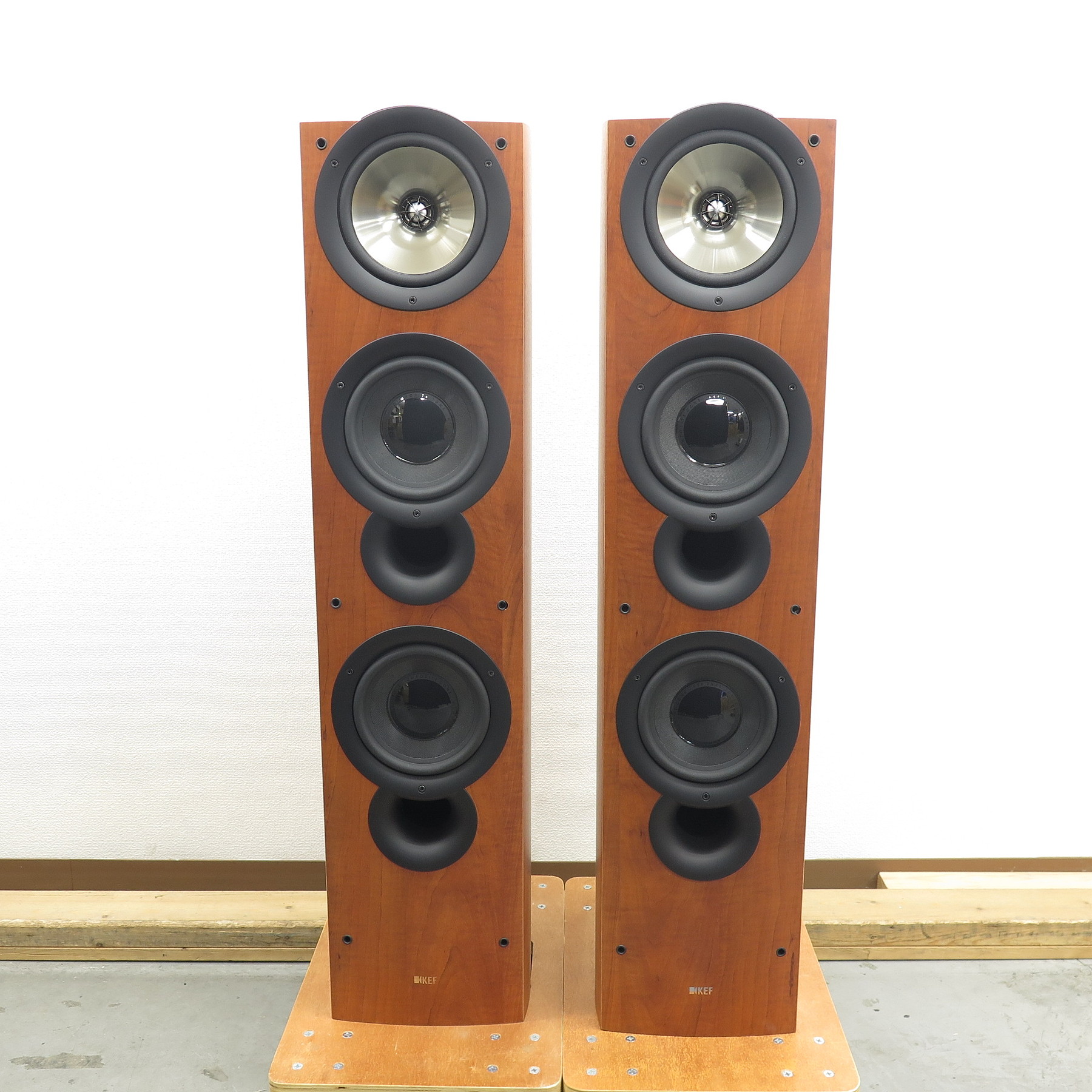 KEF IQ90(WN) ペア www.sudouestprimeurs.fr