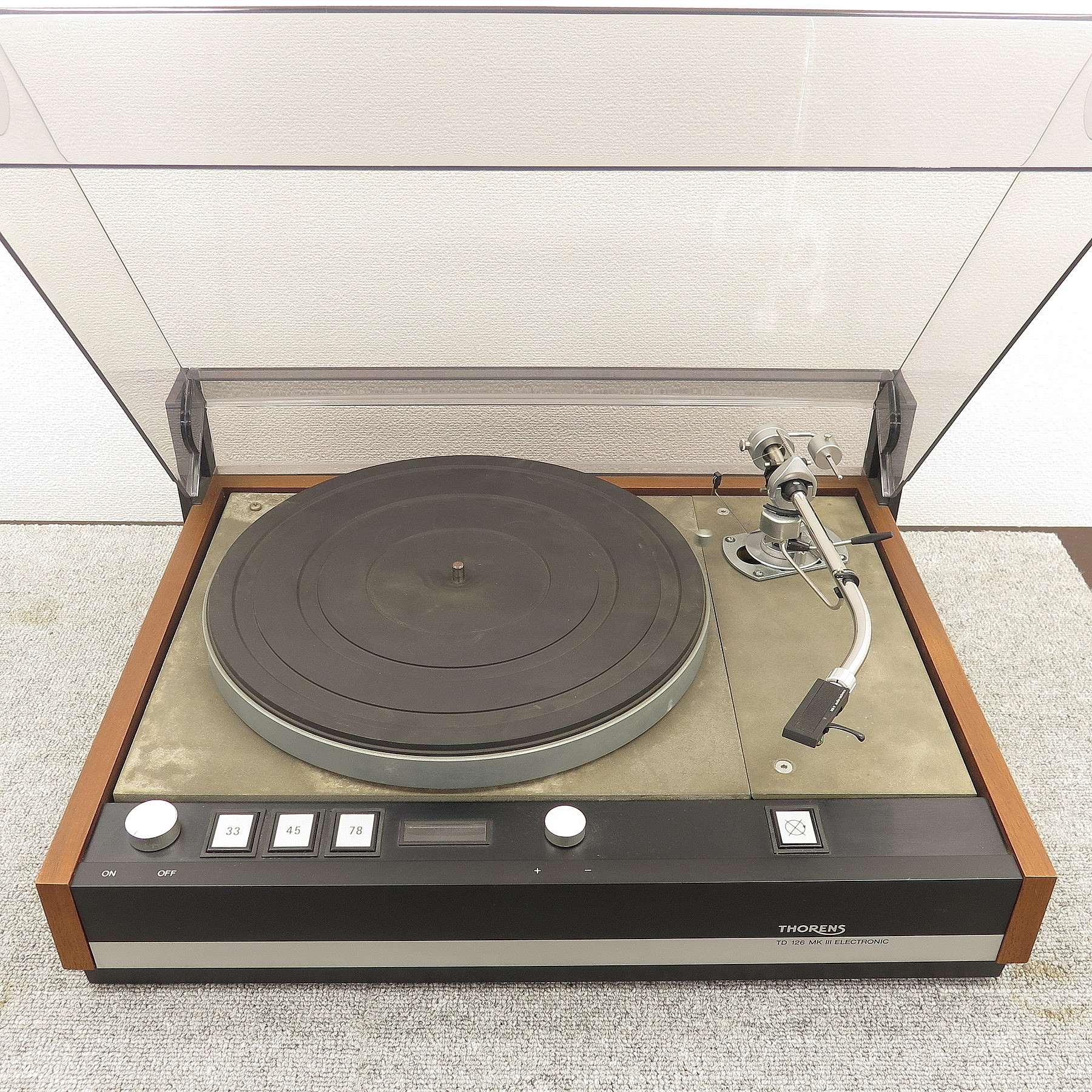 ☆THORENS トーレンス TD 126 MK III ターンテーブル レコード 