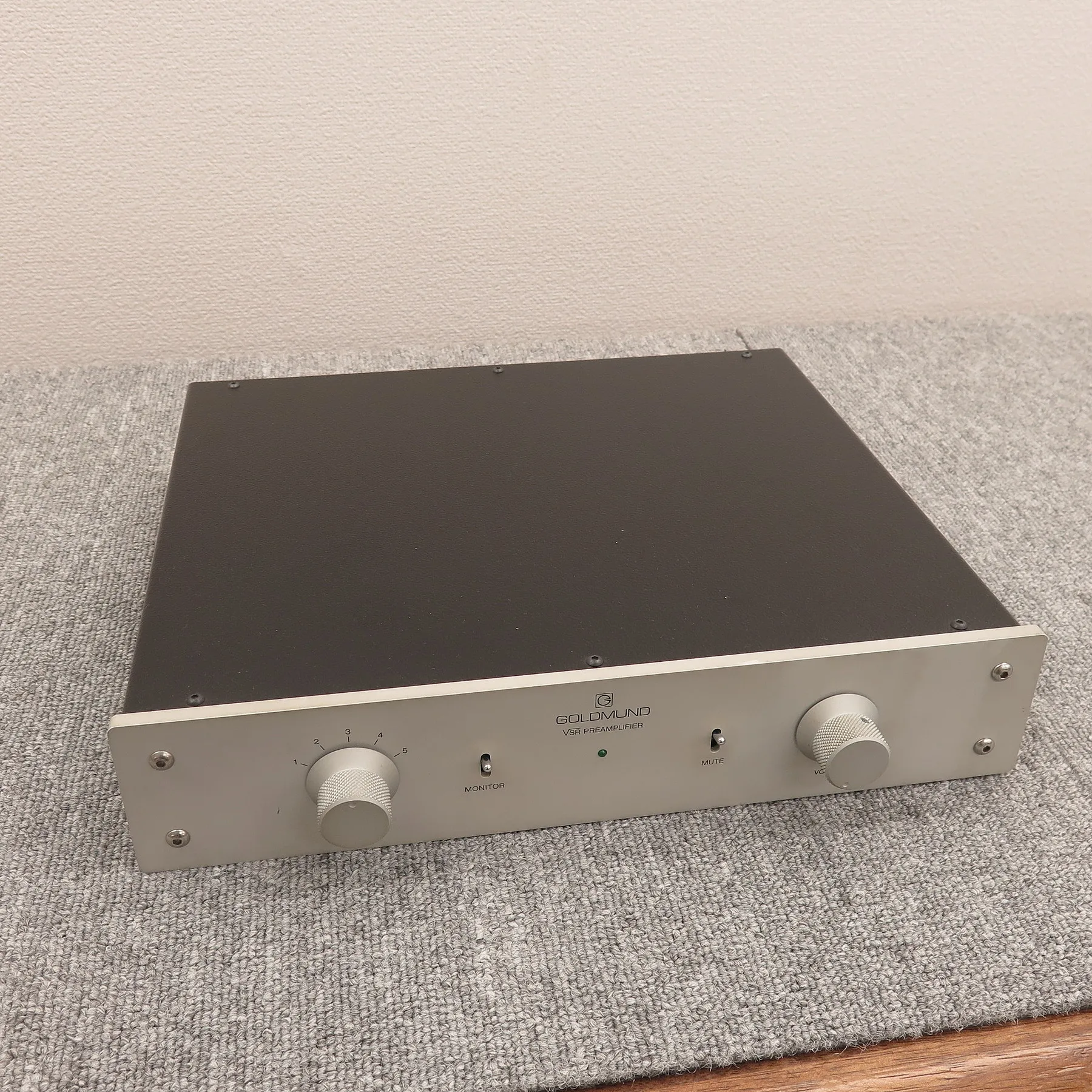 ゴールドムンド GOLDMUND VSR PREAMPLIFIER プリアンプ