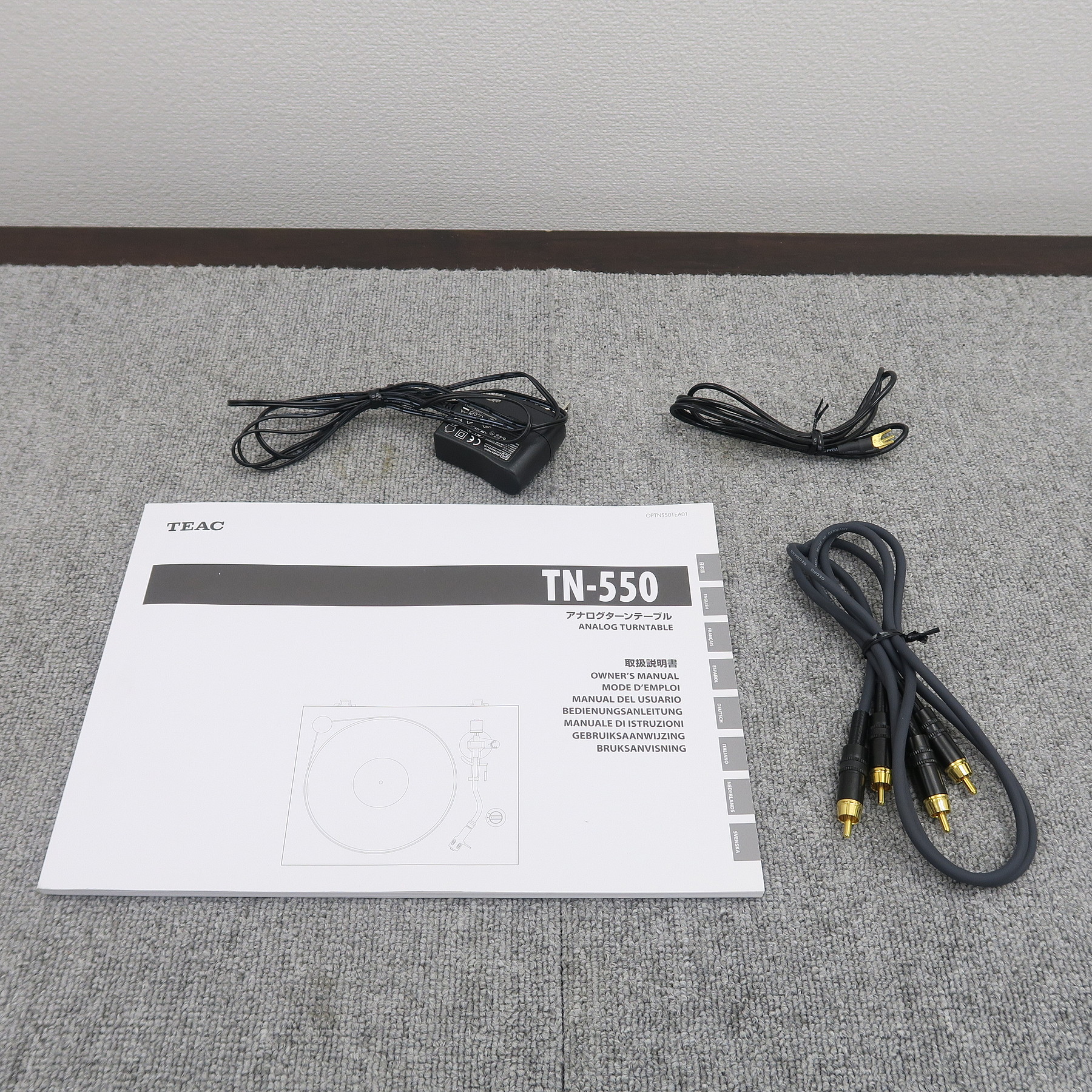 Sランク】ティアック TEAC TN-550 ターンテーブル @49976 / 中古