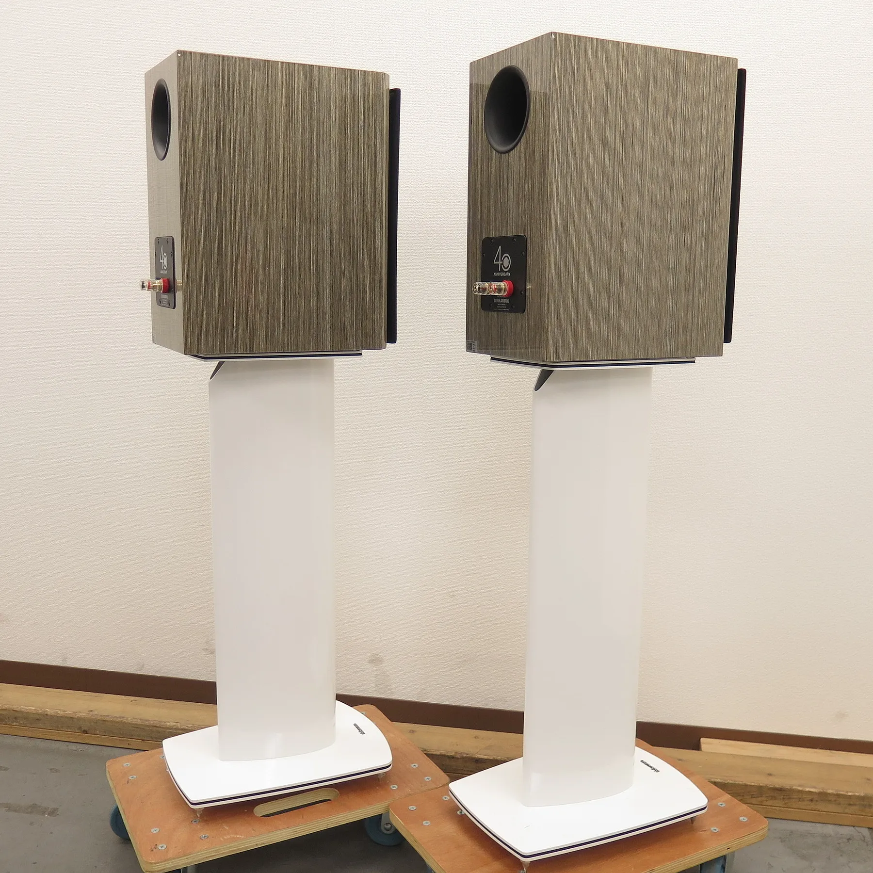 ディナウディオ DYNAUDIO Special 40 スピーカー ペア スタンド付