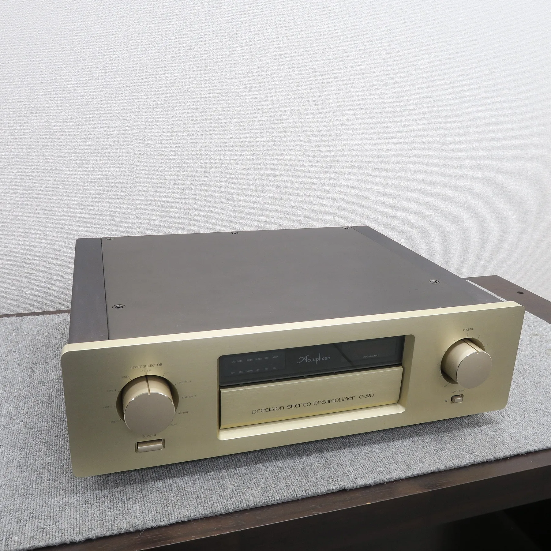 アキュフェーズ Accuphase C-290 プリアンプ
