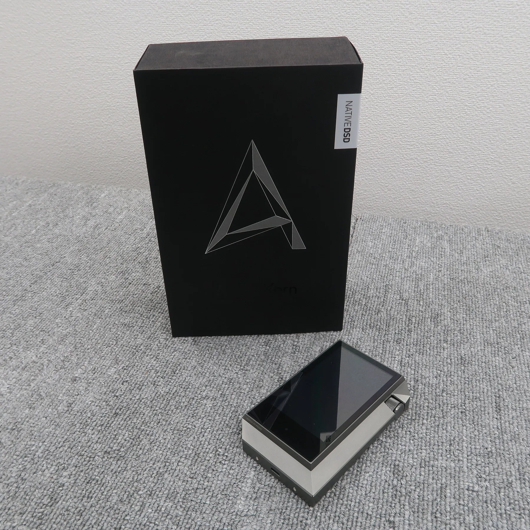 Astell&Kern AK240 256GB ポータブルオーディオプレーヤー【元箱】