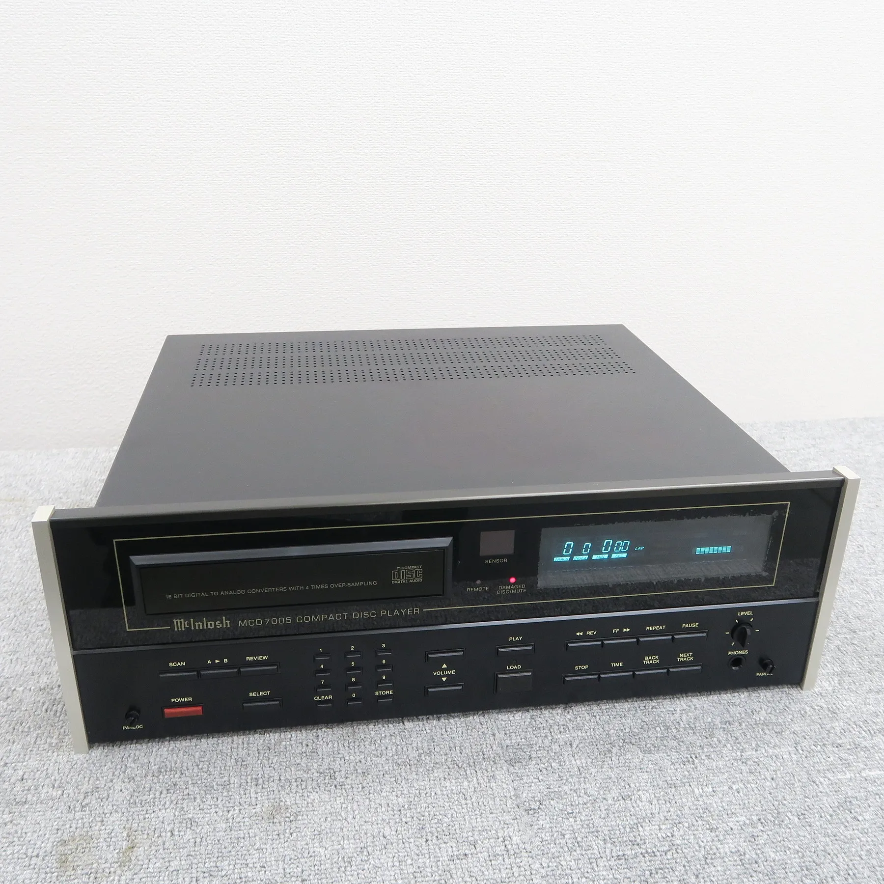 マッキントッシュ Mcintosh MCD7005 CDデッキ